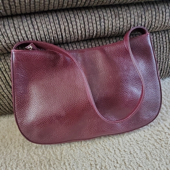 Desmo Handbags - **Final Sale** Desmo burgundy Italian leather pebbled handbag